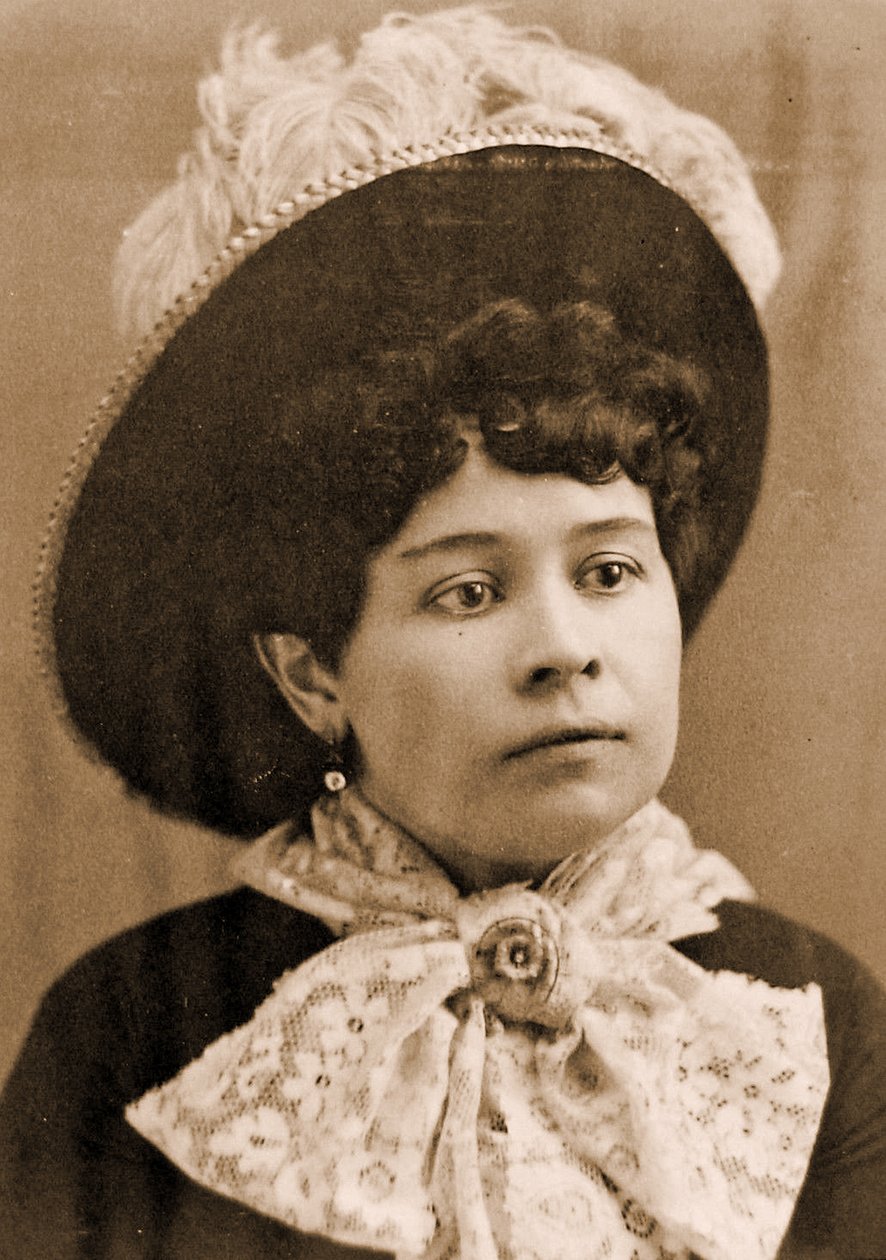 صورة آني هوارد ، 1898 بواسطة غير معروف