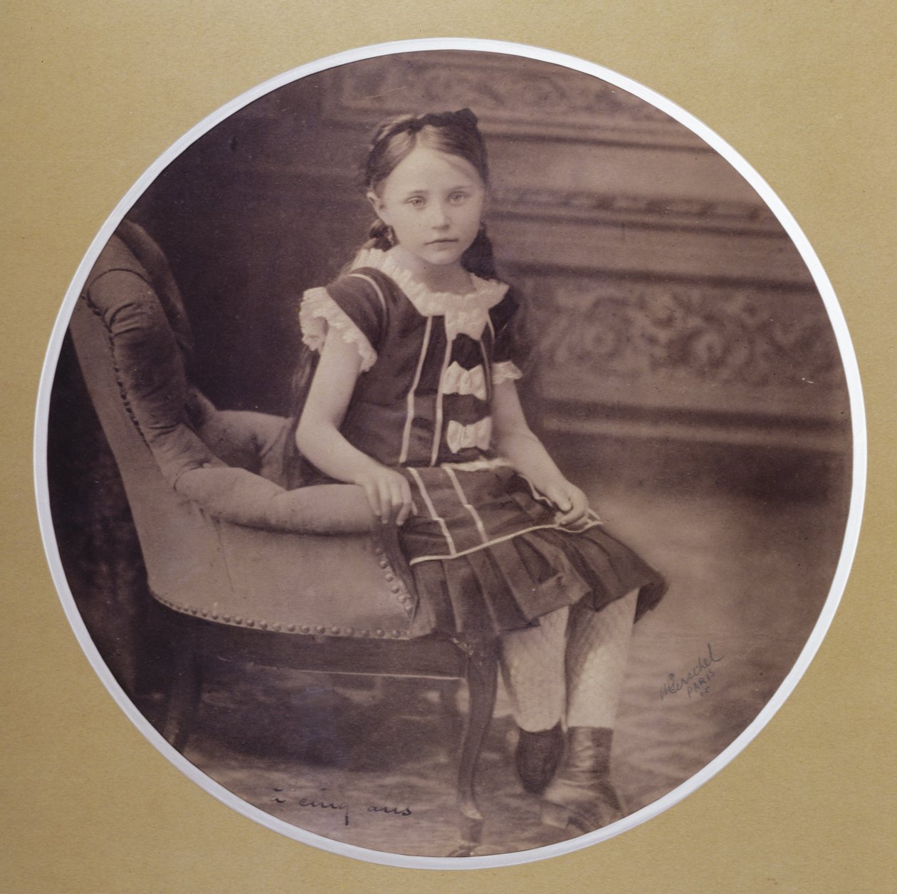 كوليت في سن 5 ، 1878 بواسطة مصور فرنسي