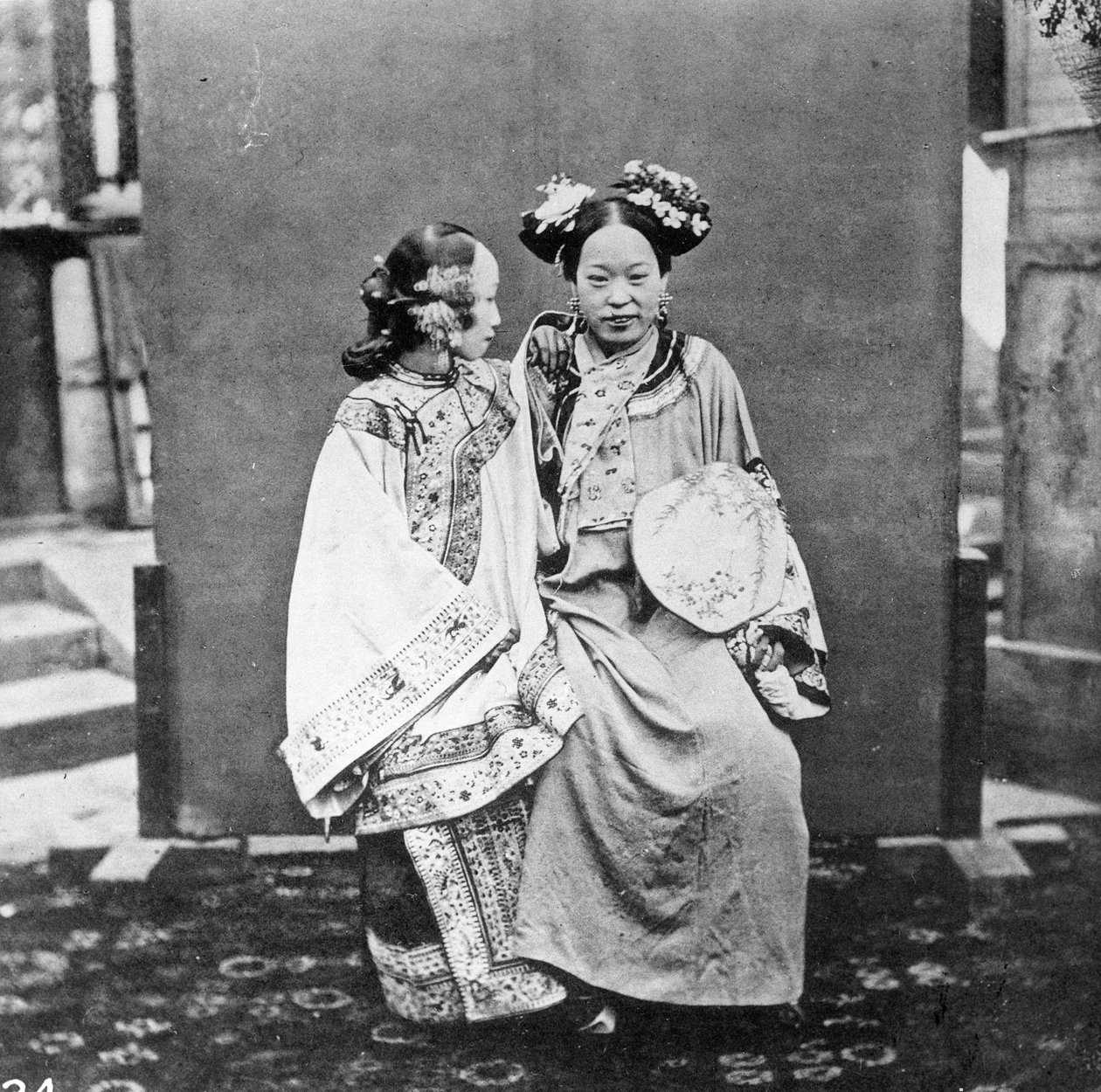 سيدات مانشو ، c.1867-72 بواسطة جون طومسون