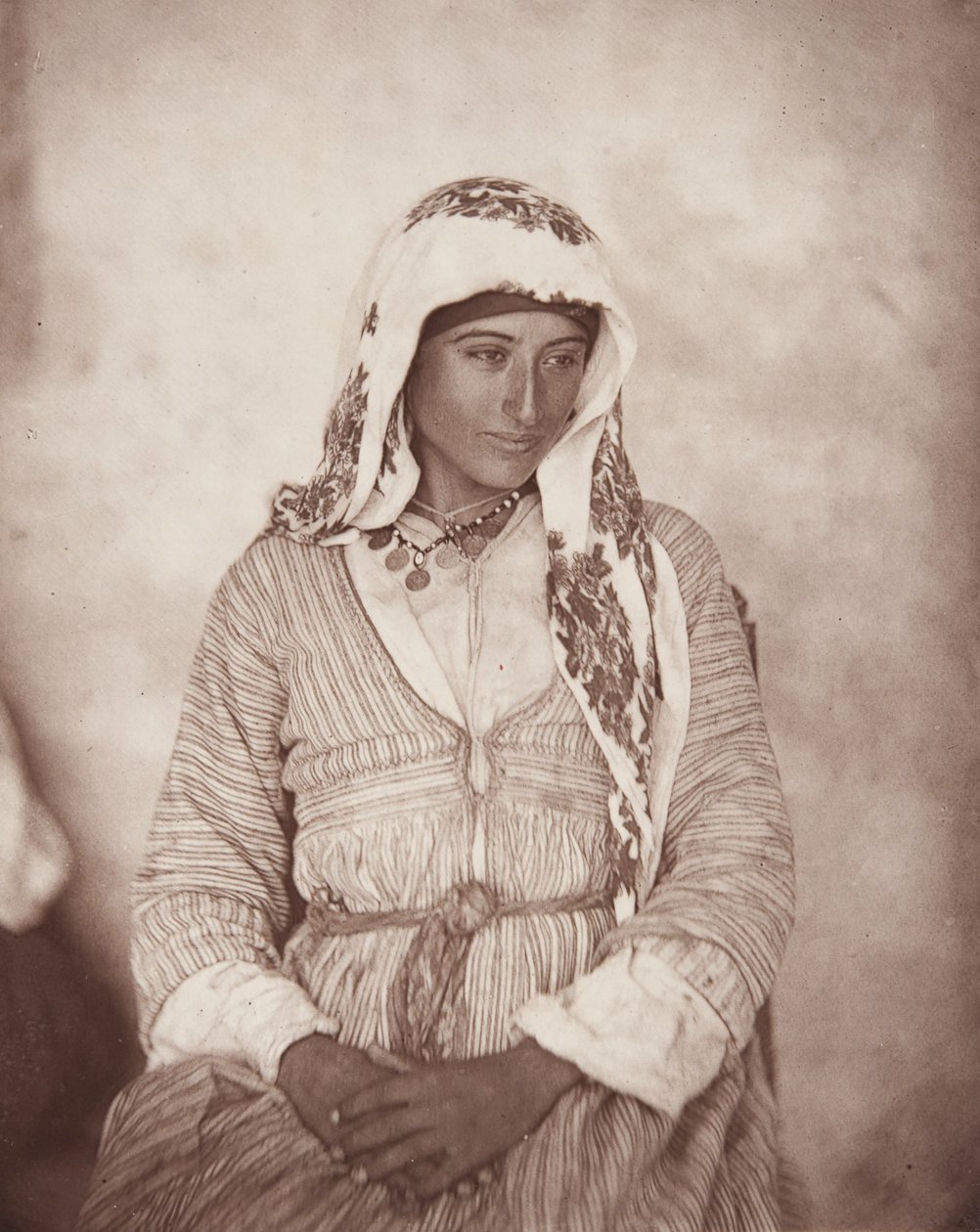 خادمة قبرصية ، 1878 بواسطة جون طومسون