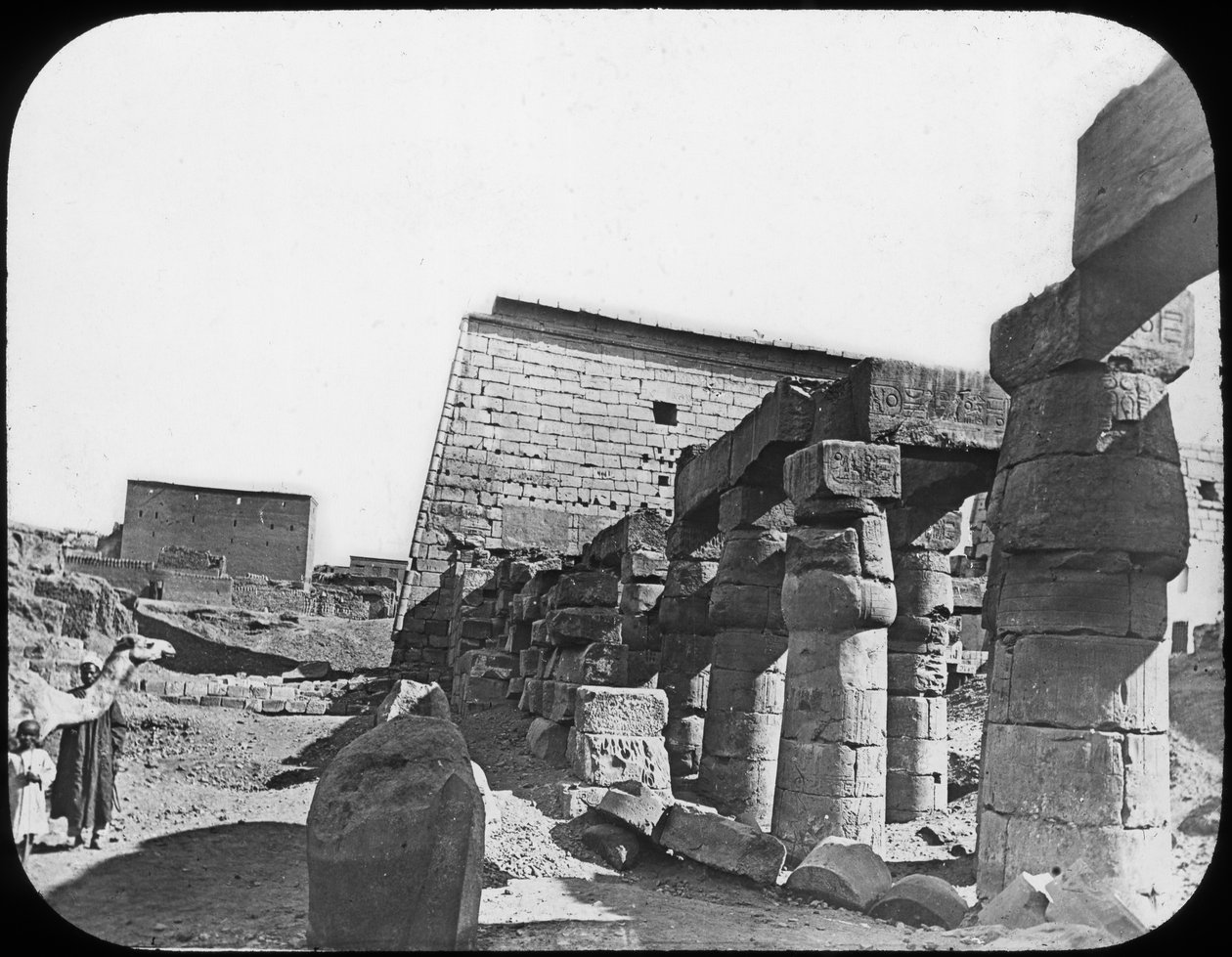 المعبد الكبير ، الأقصر ، مصر ، c1890 بواسطة نيوتن وشركاه