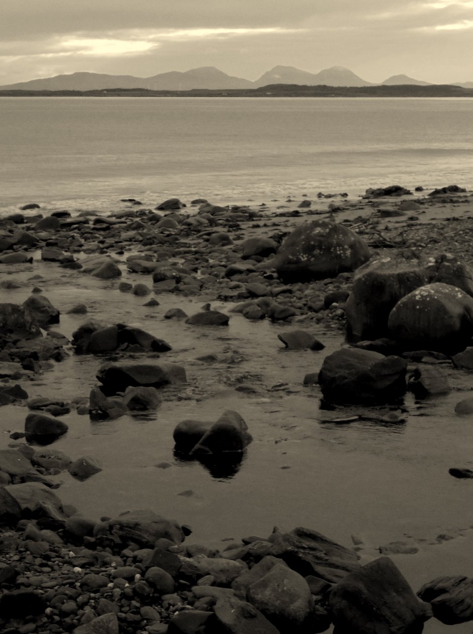 KINTYRE ... PLUS.1 بواسطة بيتر مكلور