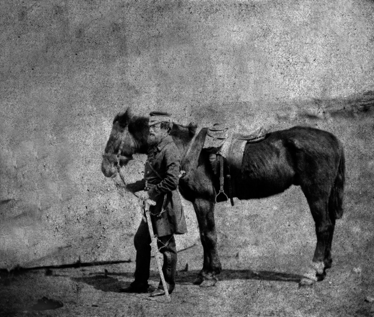 الكابتن آرثر لايارد ، 1855 بواسطة روجر فينتون