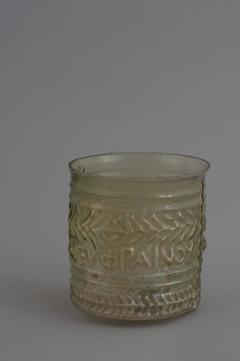 زجاج اسطواني (زجاج) بواسطة رواية