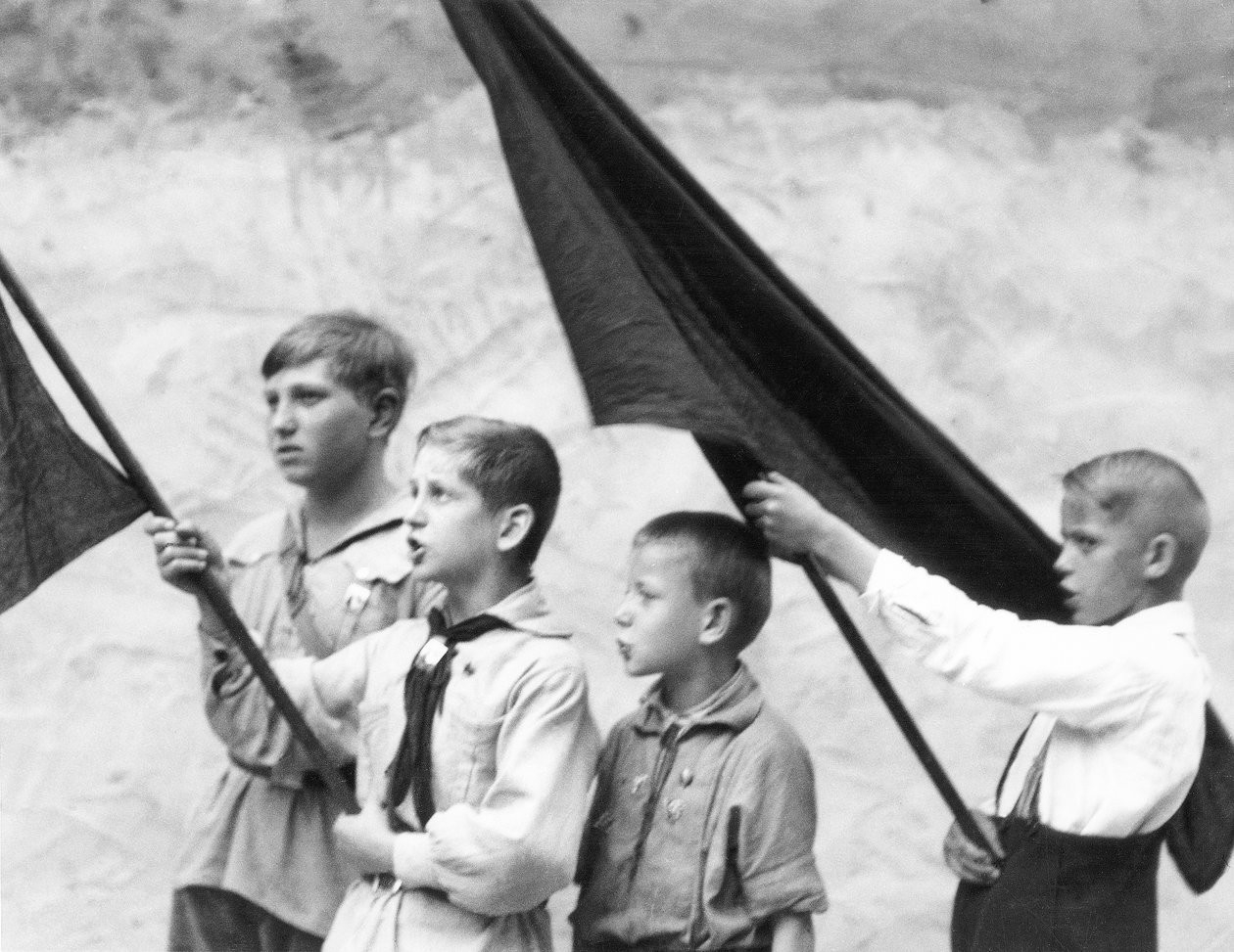 الرواد الشباب ، برلين ، ألمانيا ، 1930 بواسطة تينا مودوتي