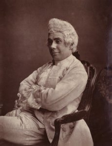 GW Anson (مثل السير Howard Jelly)