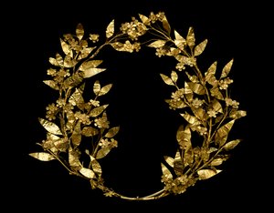 Myrtle Wreath ، من Peloponnesus ، 330-250 قبل الميلاد (ذهبي)