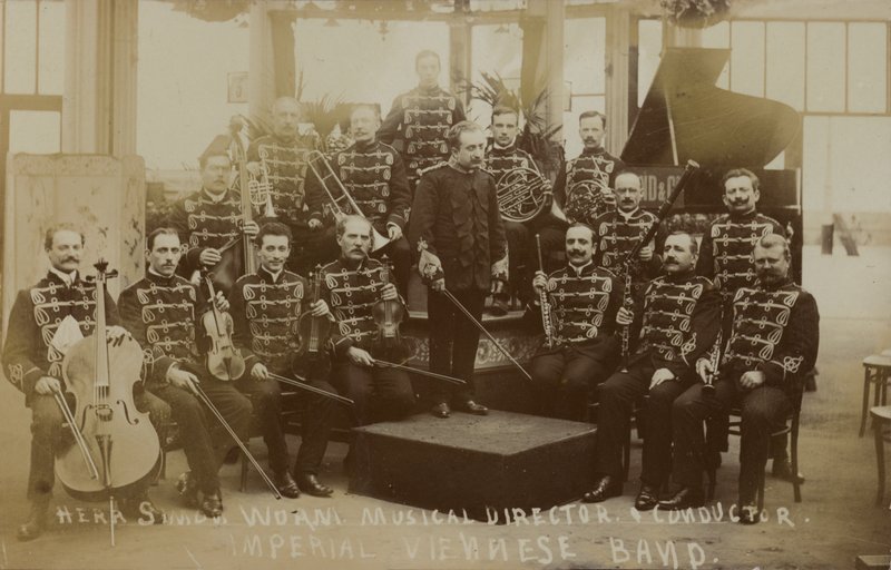 صورة سيمون Woam بواسطة مصور نمساوي