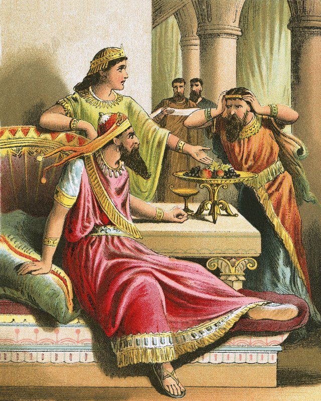 استير تتهم هامان بواسطة مدرسة اللغة الإنجليزية