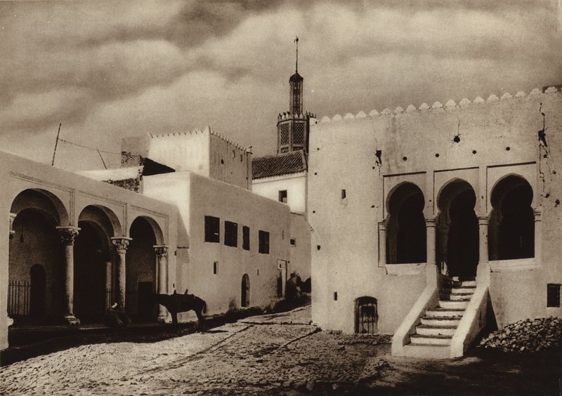 بواسطة المصور الأوروبي