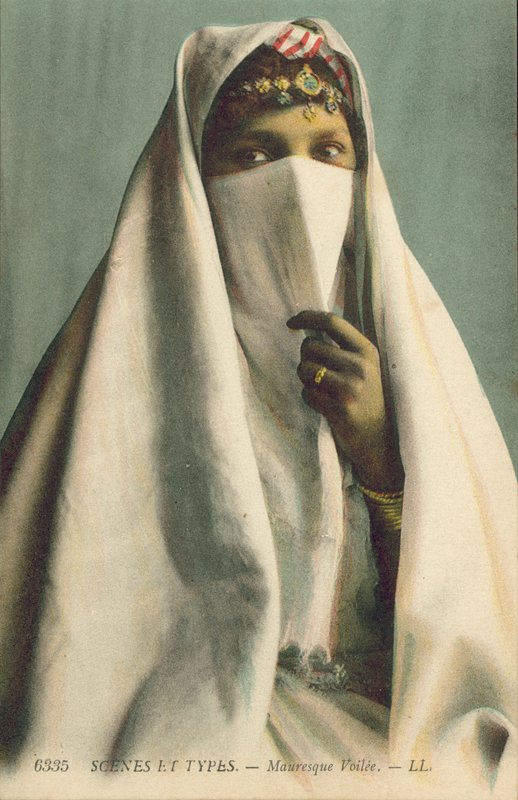  بواسطة مصور فرنسي